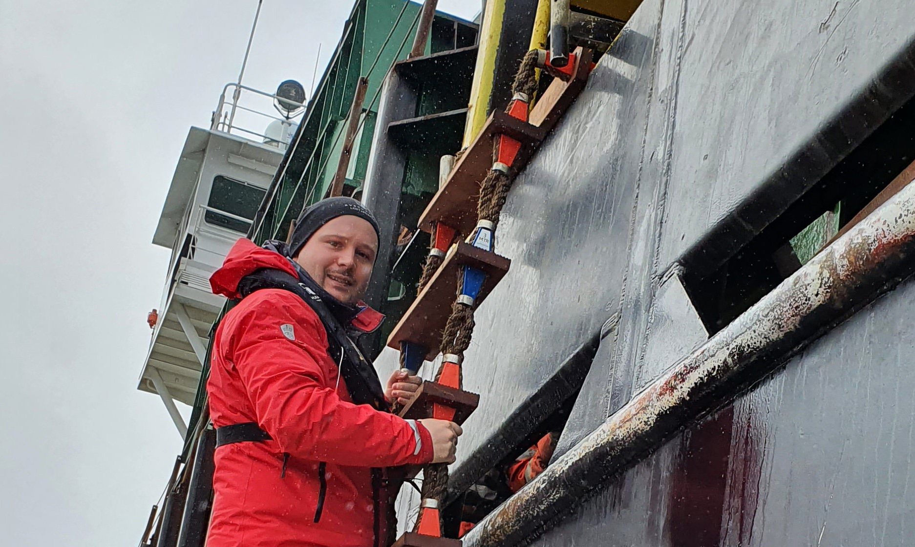 Los klatrer i leider