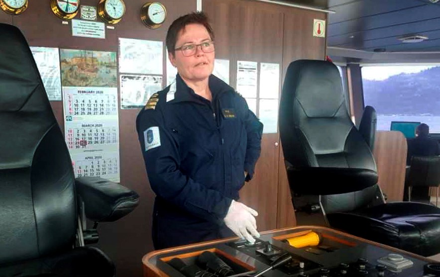 Bilde av los Solgunn Homme Breivik på jobb